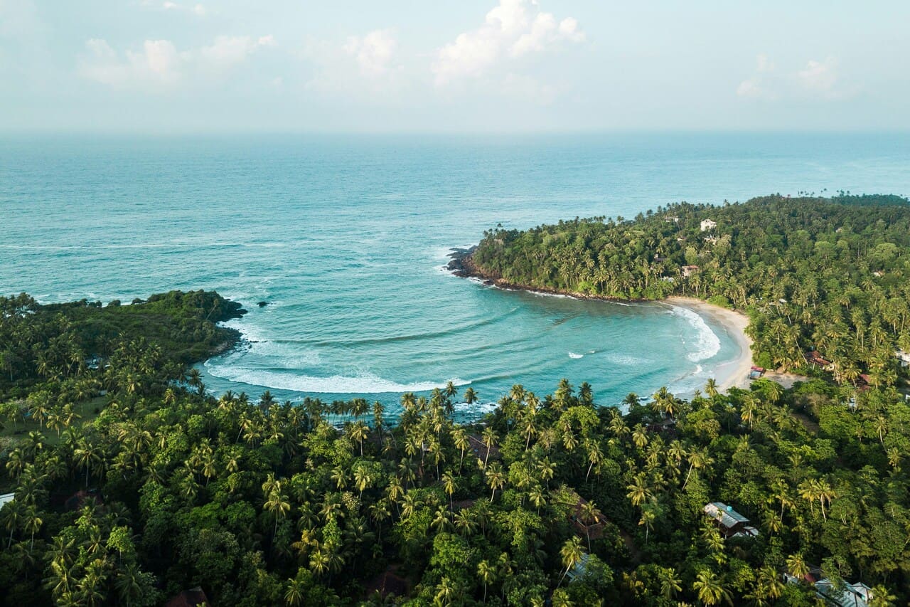 Is it dangerous in Sri Lanka?! Island Safety Tips
