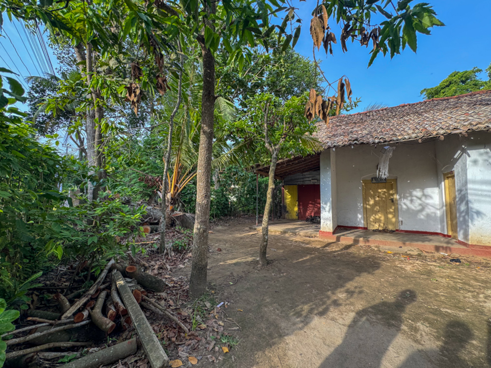 For sale Land in the tourist center of Mirissa, Sri Lanka |  $64 000